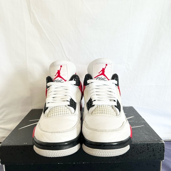 Jordan 4 Retro Red Cement size 8 DH6927-161 2023 PRE-OWNED with OG BOX - Picture 8 of 10